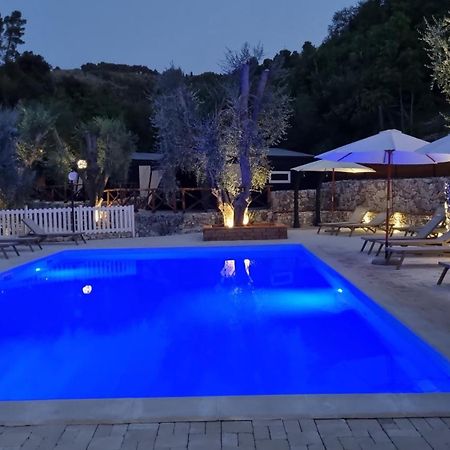 Village Valle D'Oro Aparthotel San Menaio Eksteriør billede