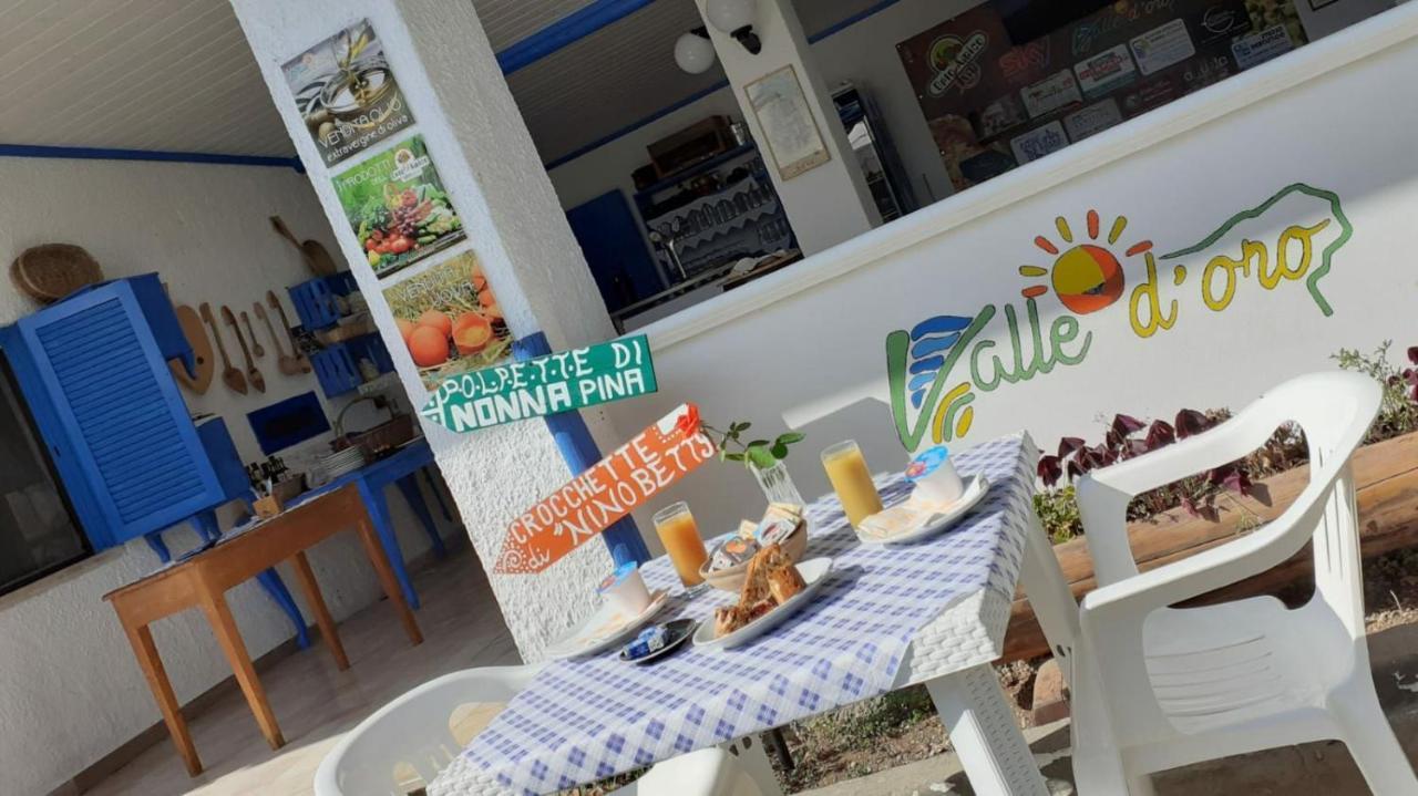 Village Valle D'Oro Aparthotel San Menaio Eksteriør billede