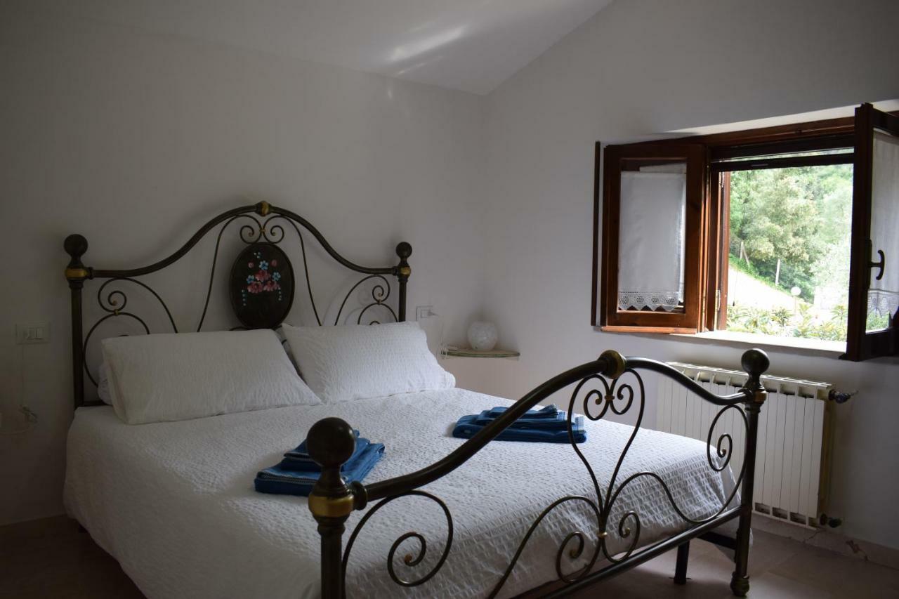 Village Valle D'Oro Aparthotel San Menaio Eksteriør billede